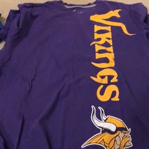 Nike Vikings tee